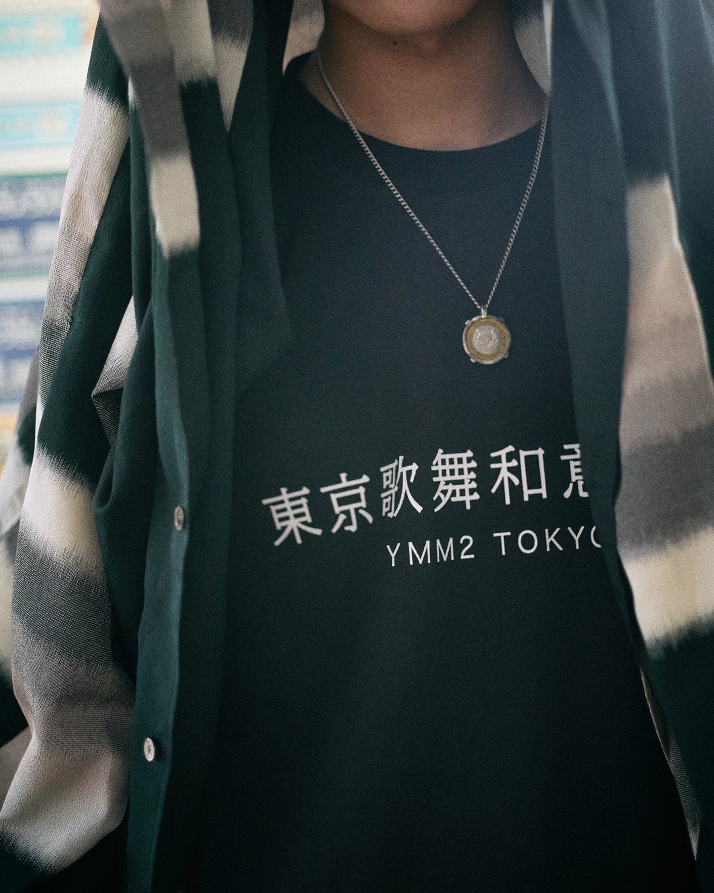 YMM2 KANJI LOGO T-SHIRT(BLACK)