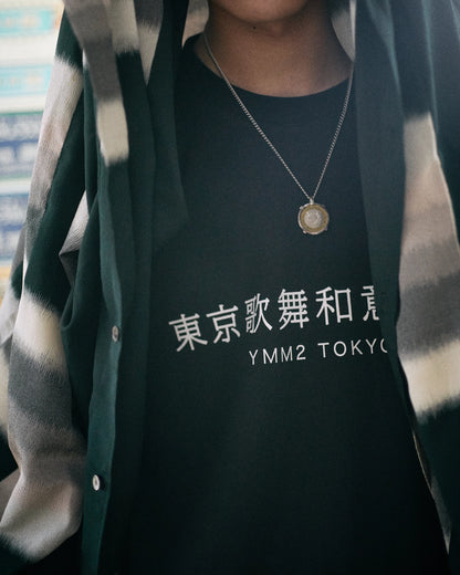YMM2 KANJI LOGO T-SHIRT(BLACK)