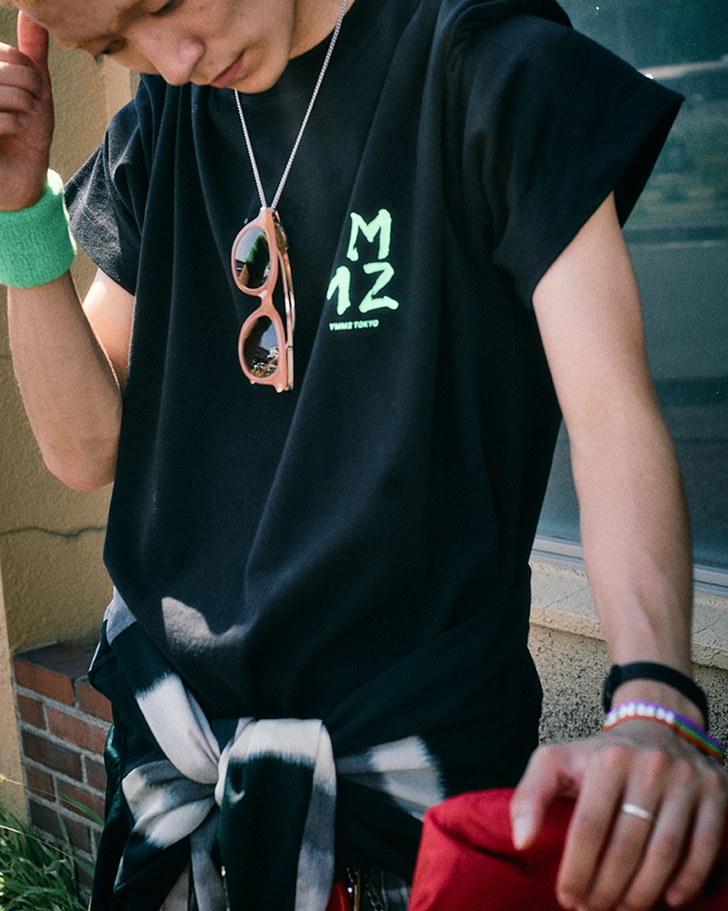 YMM2 NEON LOGO T-SHIRT(BLACK)