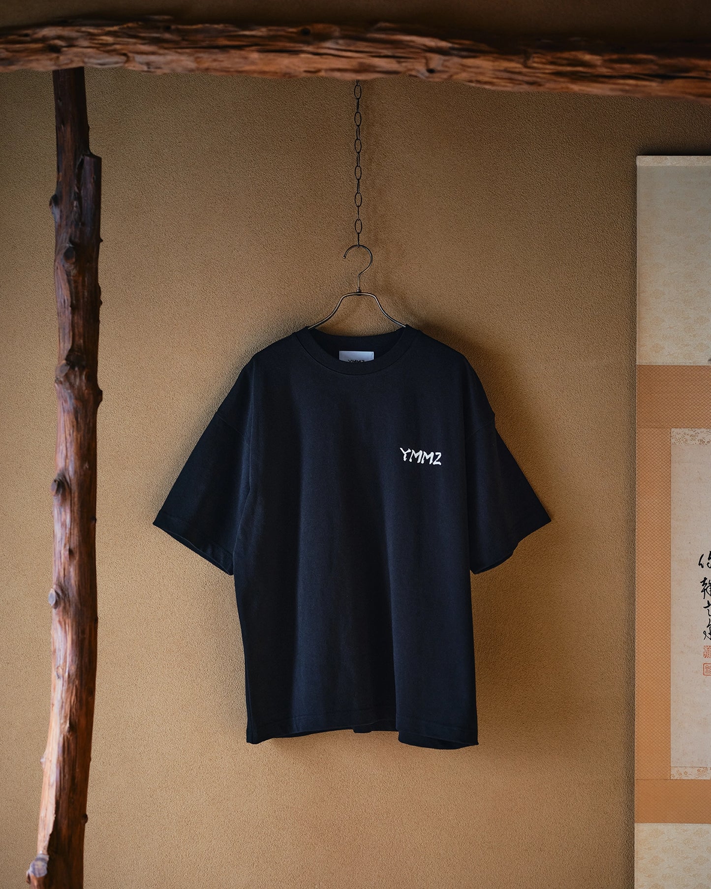 YMM2 BACK LOGO T-SHIRT(BLACK)