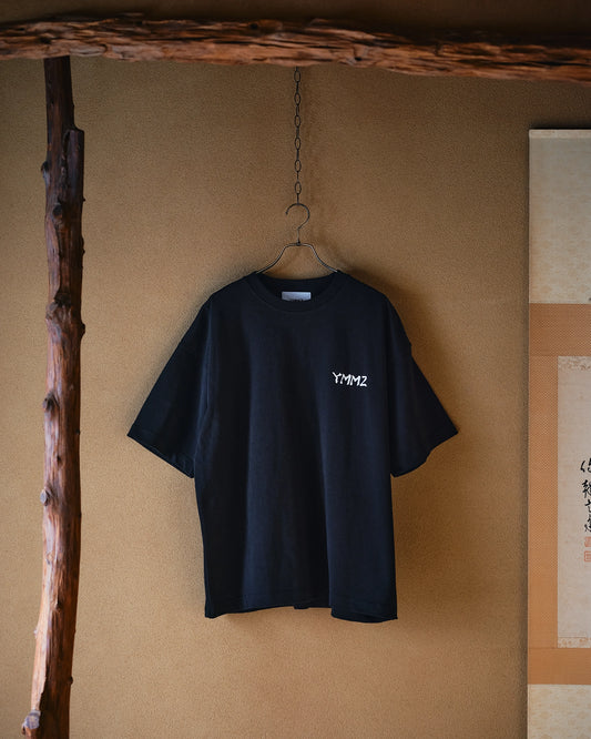 YMM2 BACK LOGO T-SHIRT(BLACK)